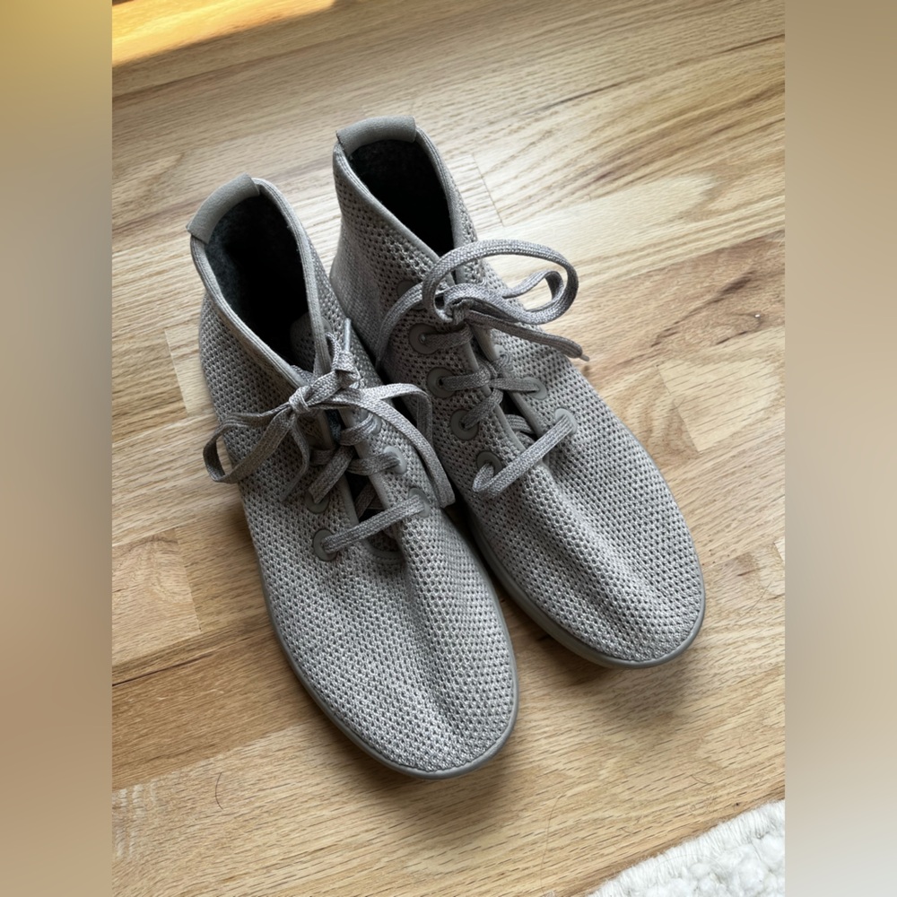 allbirds Women's Light Gray Knit Athletic Shoes